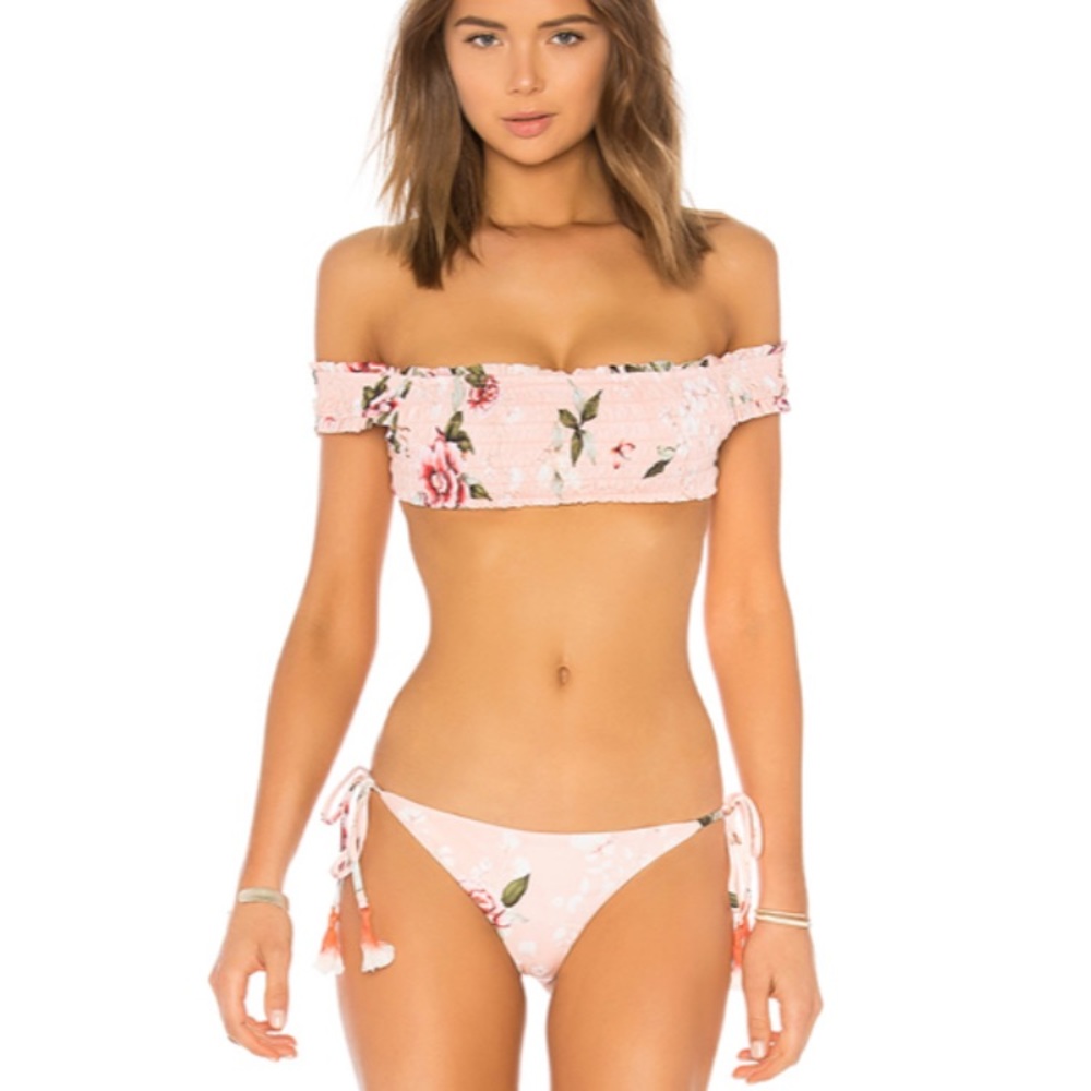 Agua Bendita Celia Bikini top and Bottom in Koharu